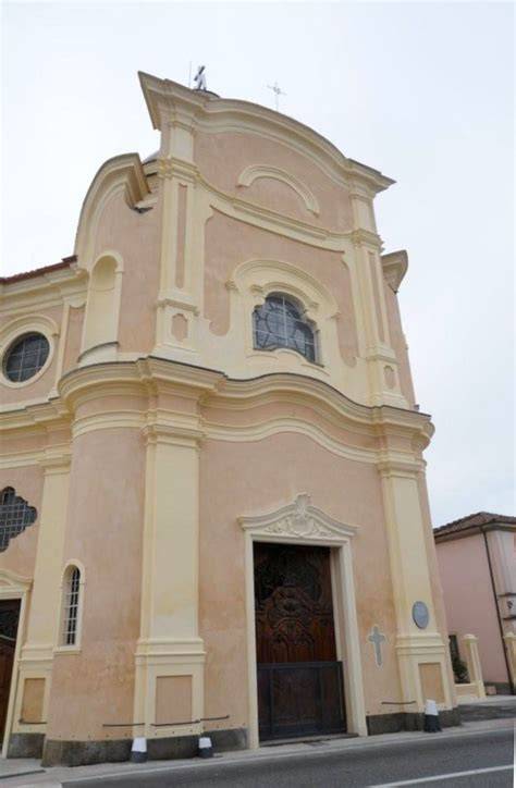 facciata chiesa Beata Vergine Carmelo