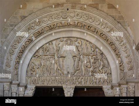 Portale romanico cattedrale Saint-Lazare Autun
