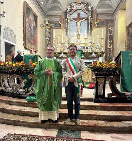 Accoglienza del nuovo parroco a Morimondo
