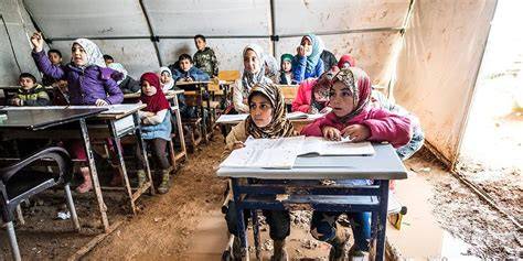 Campo profughi e scuola ad Adjumani