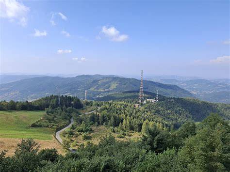 Panorama di Cegni e montagne della Valle Staffora