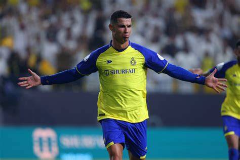 Ronaldo esegue sujūd dopo gol Al Nassr