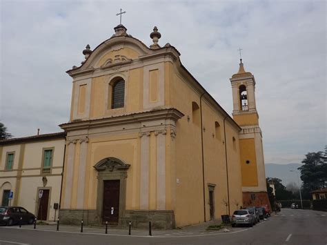 Chiesa della Vergine Piazza Pistoia