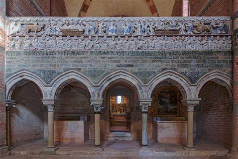 Pontile medievale di Santa Maria Vezzolano