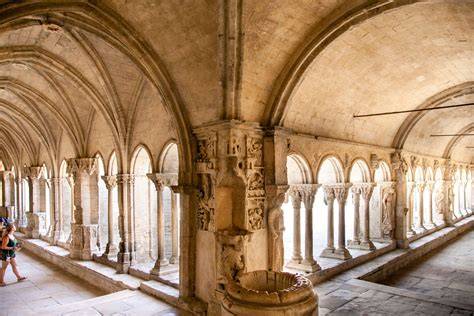 Sculture romaniche del chiostro di Arles