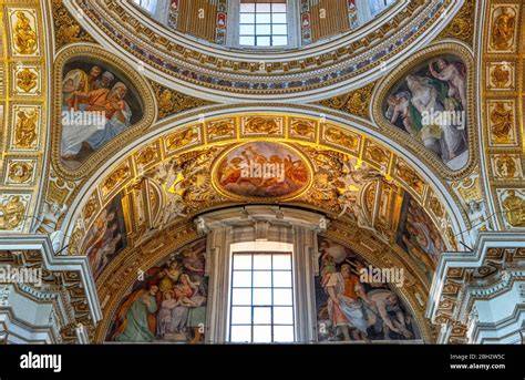 Affreschi della volta e della cupola