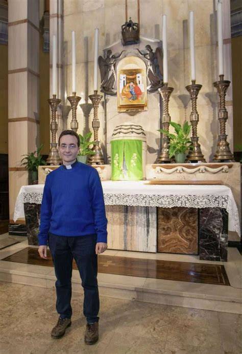 Don Andrea Bisacchi al Sermig Torino