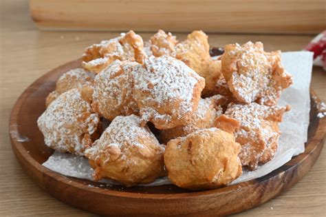 Frittelle siciliane zucchero cannella