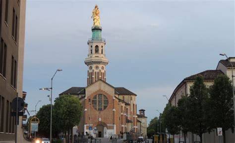 Diaconi di Tortona al Santuario Madonna Guardia