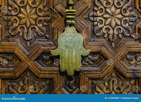 Mano di Fatima hamsa gioiello tradizionale