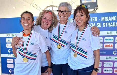 Staffetta femminile master 4x200 metri