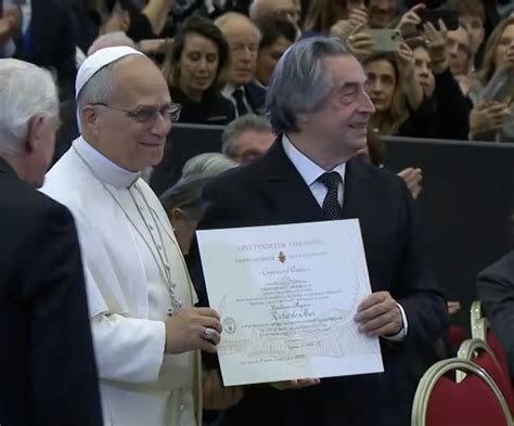 Leone XIV consegna Premio Ratzinger a Riccardo Muti