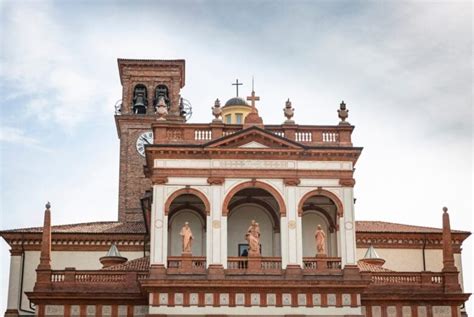 Facciata e campanile del Santuario Bozzola