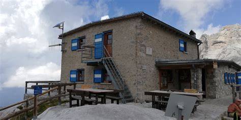 Rifugio XII Apostoli e Cima Tosa