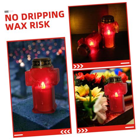 lume votivo rosso LED su altare