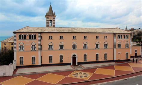 Abbazia di San Giuliano affacciata sul mare