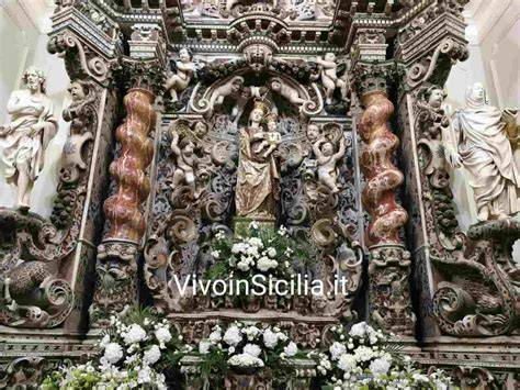 interno Santuario Gibilmanna altare Madonna