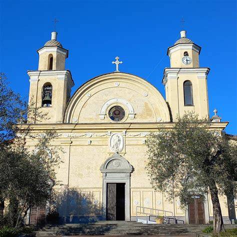 Interno Santuario Nostra Signora Roverano