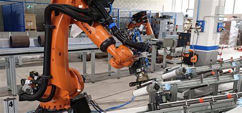 Robot antropomorfo per preghiera cristiana
