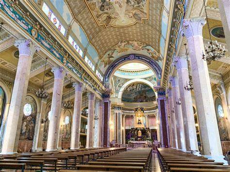 Interno basilica Santuario di Tindari
