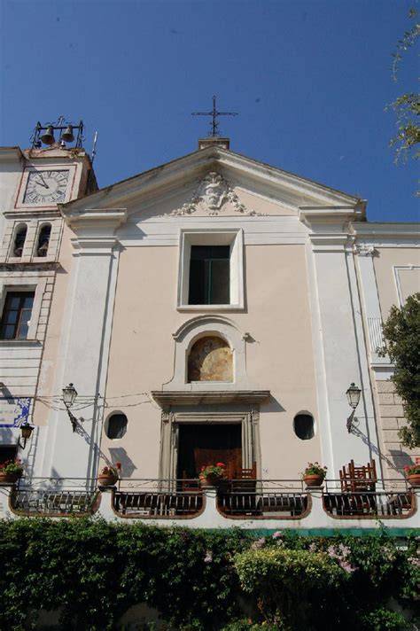 Chiesa dell’Immacolata piazza San Francesco Salerno