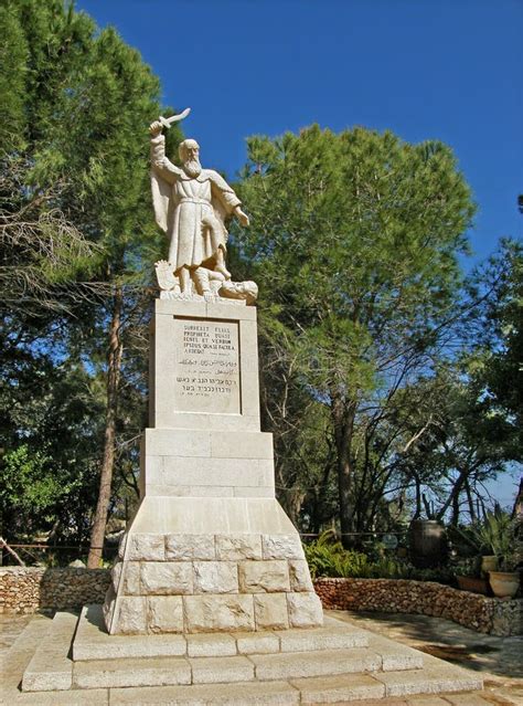 Monte Carmelo e fonte del profeta Elia