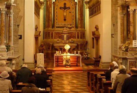 Chiesa di Santa Chiara Trento adorazione