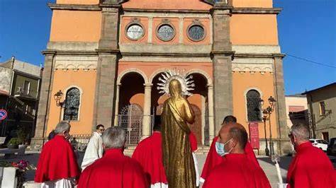 Processione Madonna di Castro Oschiri