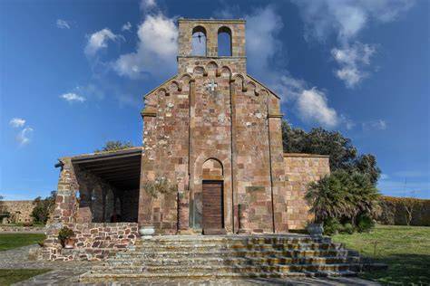 Chiesa romanica Nostra Signora Castro