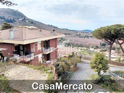 Appartamento panoramico a Rocca Santa Maria