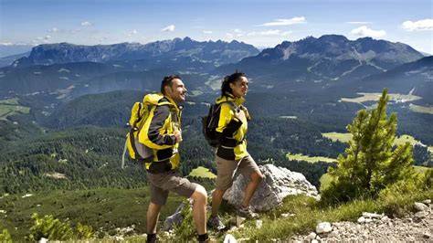Cammino di Pietralba tra Dolomiti e boschi