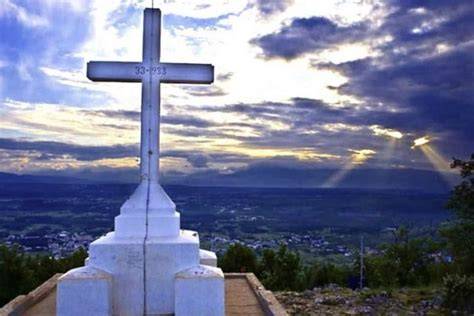 salita al Krizevac Via Crucis Medjugorje