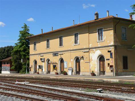 Posizione abbazia stazione Asciano