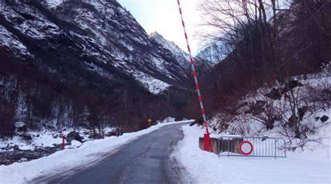 Strada provinciale verso Chiusure