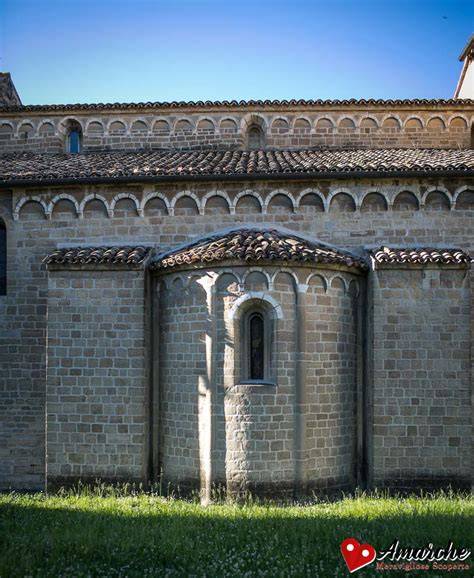 Facciata Abbazia Santa Maria delle Moie