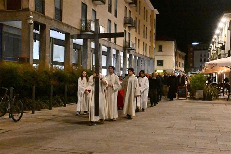 Via Crucis nella Basilica di Lonato