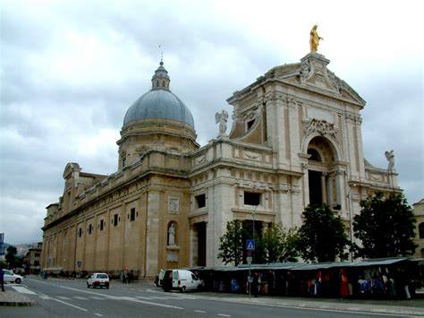 Negozio di abbigliamento a Santa Maria degli Angeli