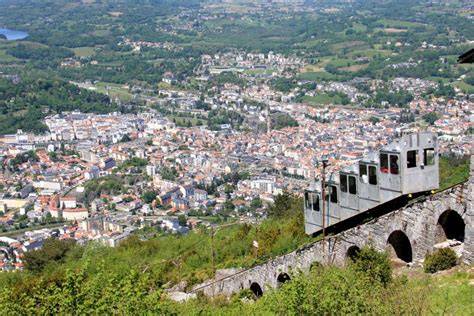 Panorama di Lourdes e Pic du Jer