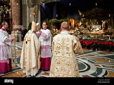 Benedetto XVI celebra la Santa Messa