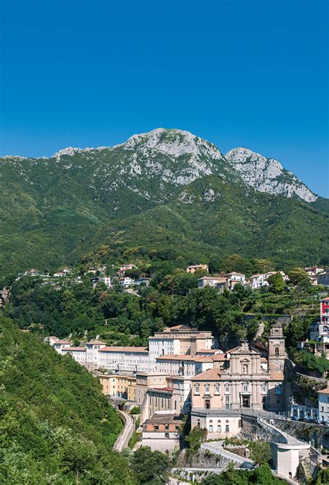 Valle del Selano e Abbazia di Cava