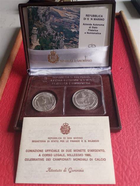 Confezione dittico monete San Marino