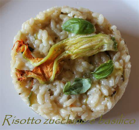 Risotto con zucchine e basilico