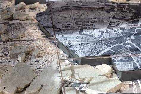frammenti Forma Urbis pavimento museo