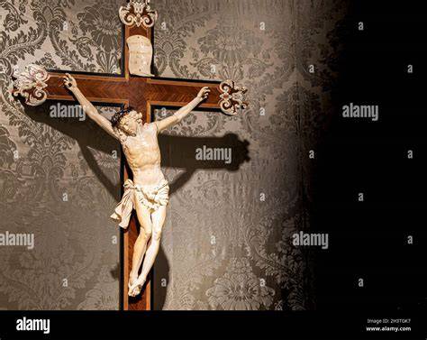 Gesù Cristo crocifisso simbolo della carità