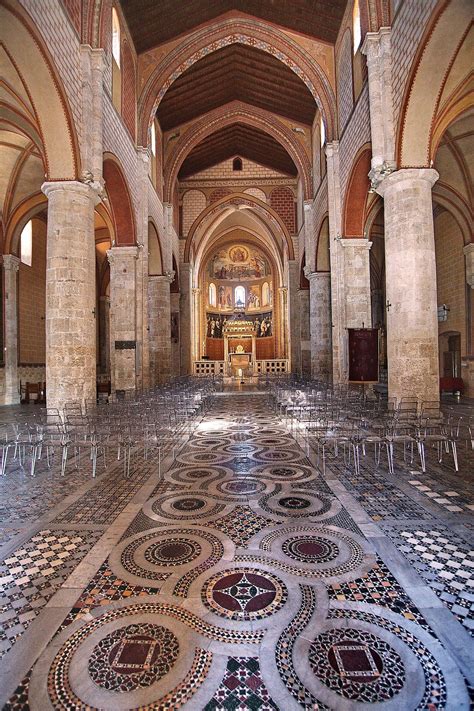 Pavimento cosmatesco della Cattedrale di Anagni