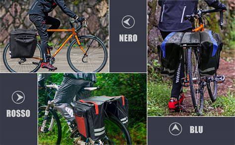 due borse posteriori su bicicletta da cicloturismo