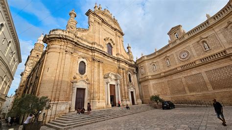 Facciata barocca Cattedrale Monopoli