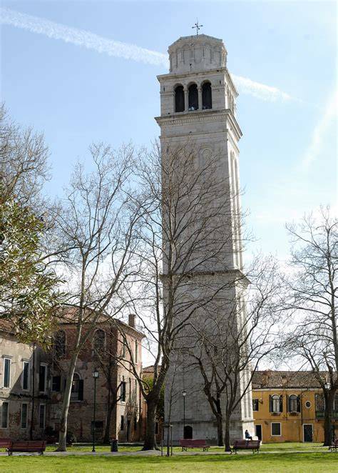 Campanile in pietra d’Istria San Pietro Venezia