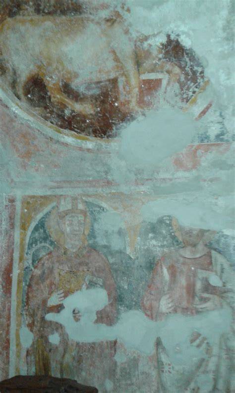 Affreschi medievali parete San Michele Suio