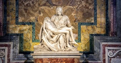 La Pietà di Michelangelo nel Padiglione 26